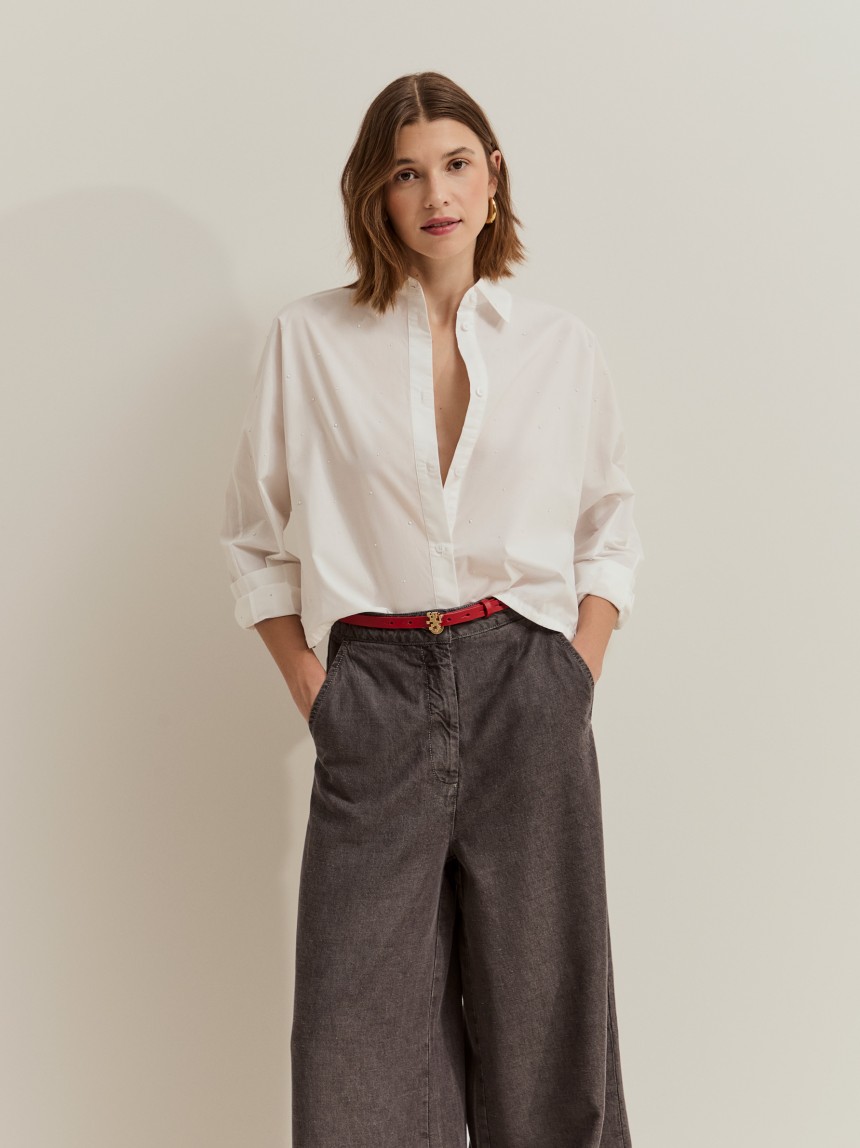 Camisa cropped com pedras