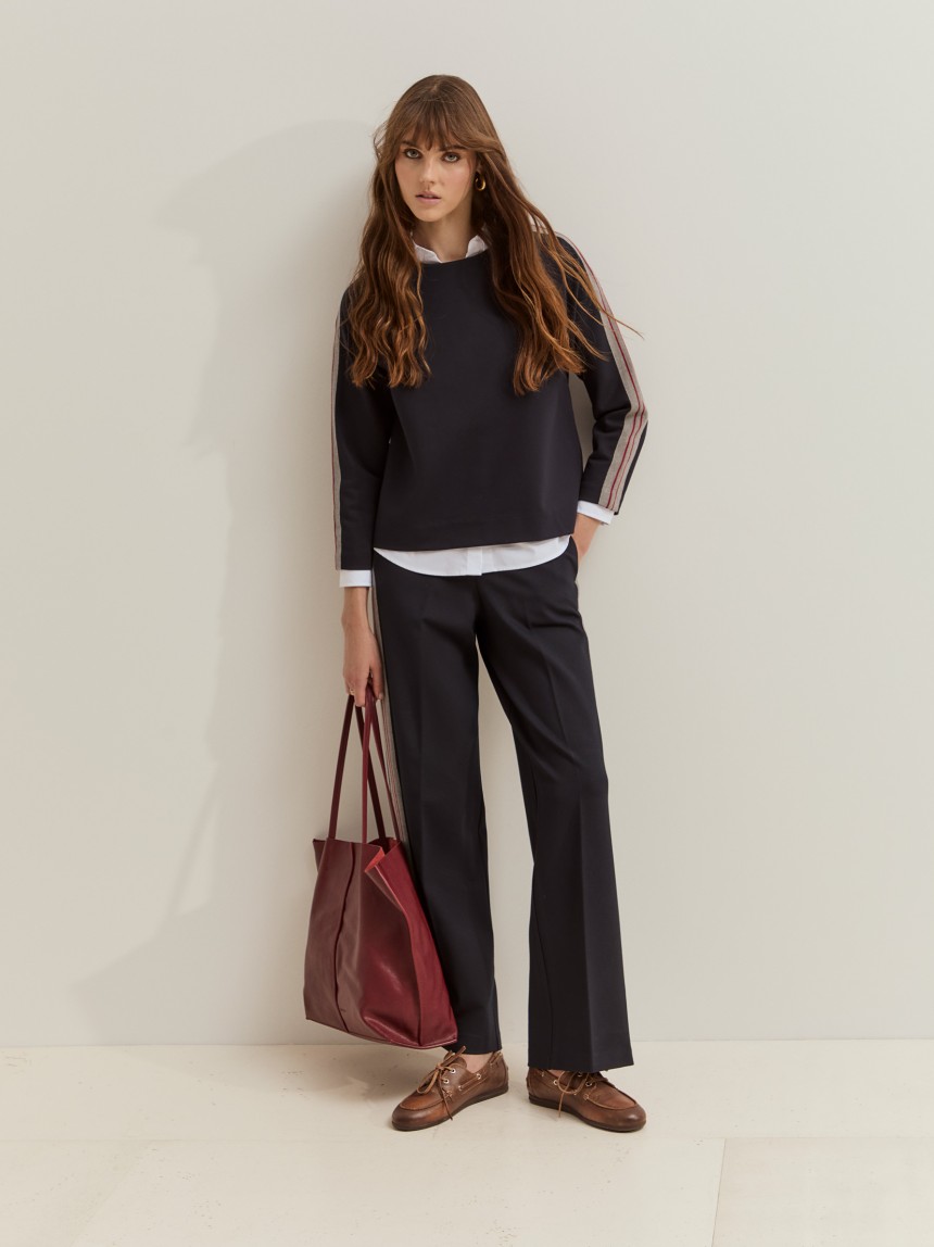 Knitted trousers with side stripes