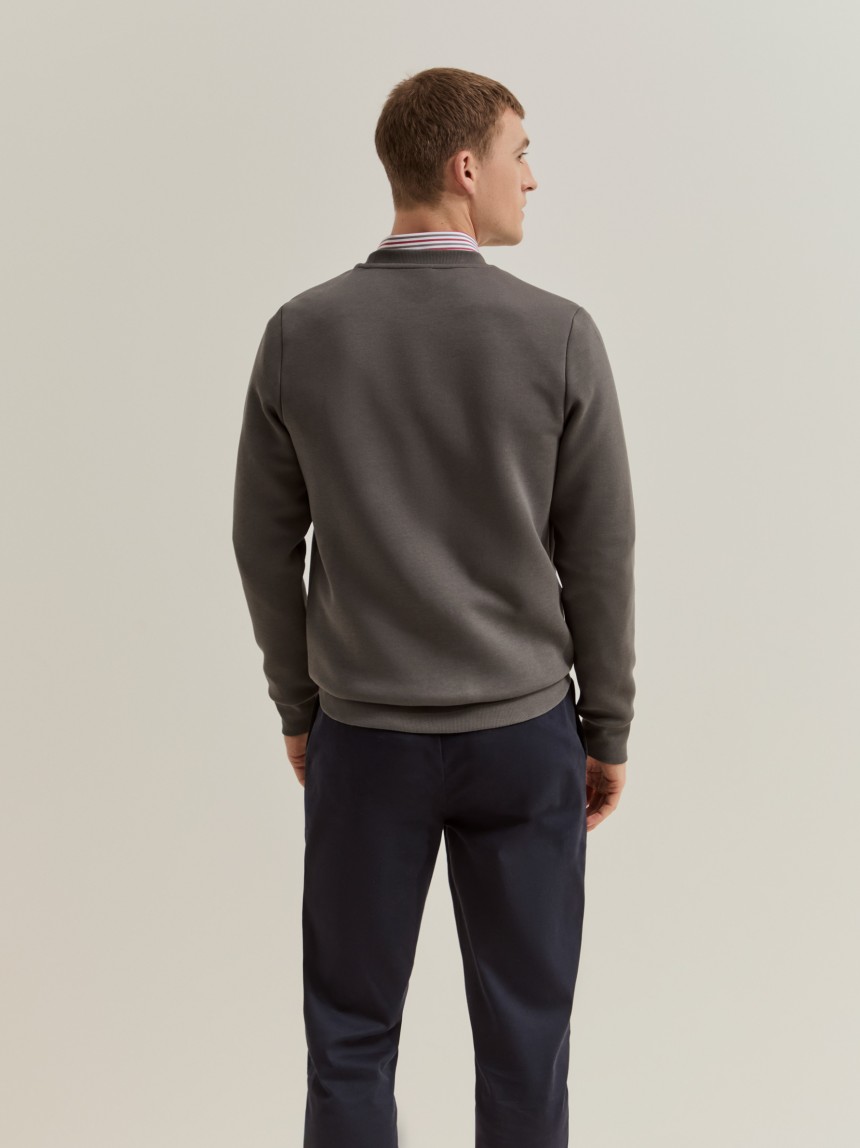 Sudadera con logo