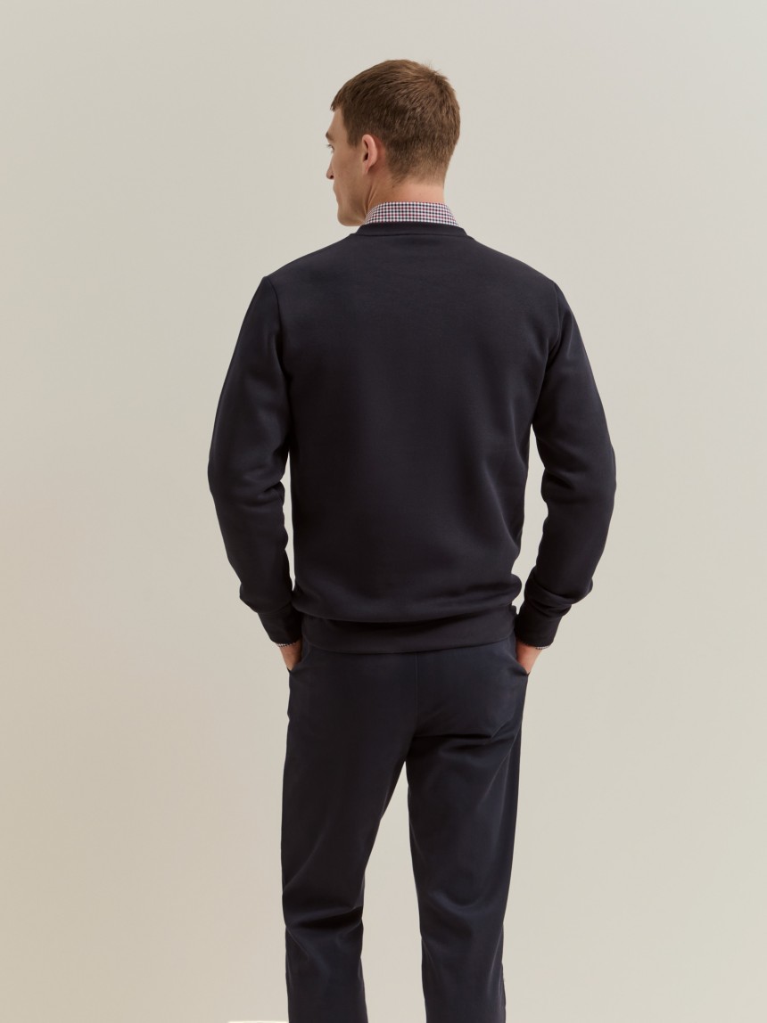 Sweater com bordado