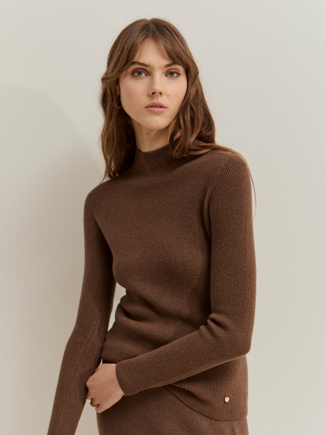 Sweatshirt with a shiny finish - Image product