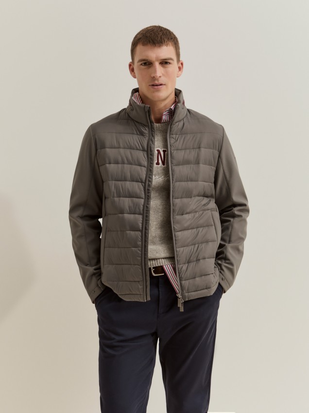 Chaqueta con capucha - Image product