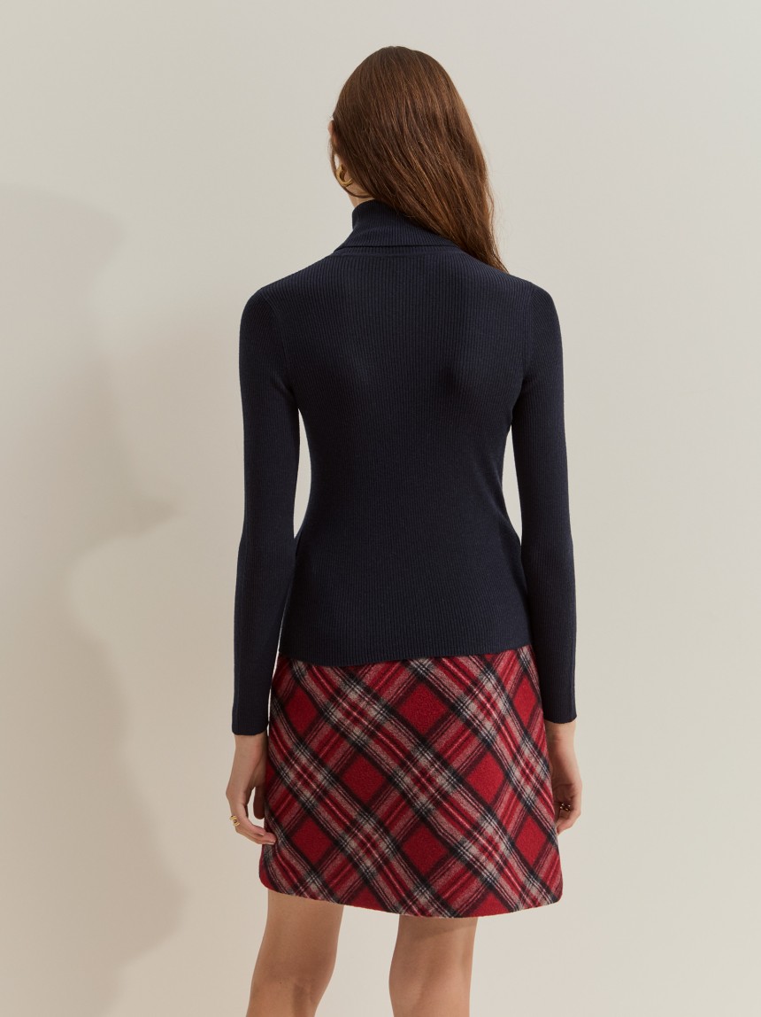 Camisola de gola alta em l�