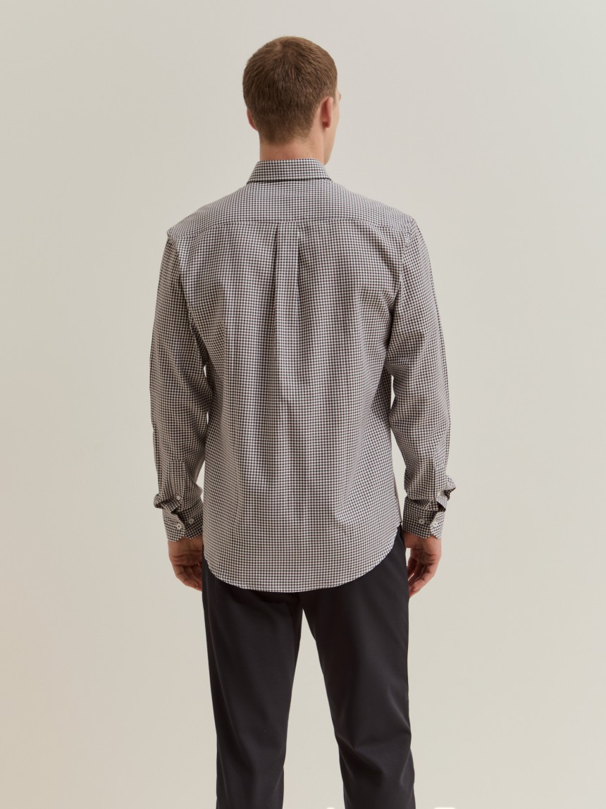 Camisa de algod�n y lyocell con estampado de cuadros.