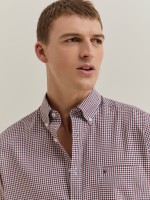 Camisa em algod�o e liocel aos quadrados