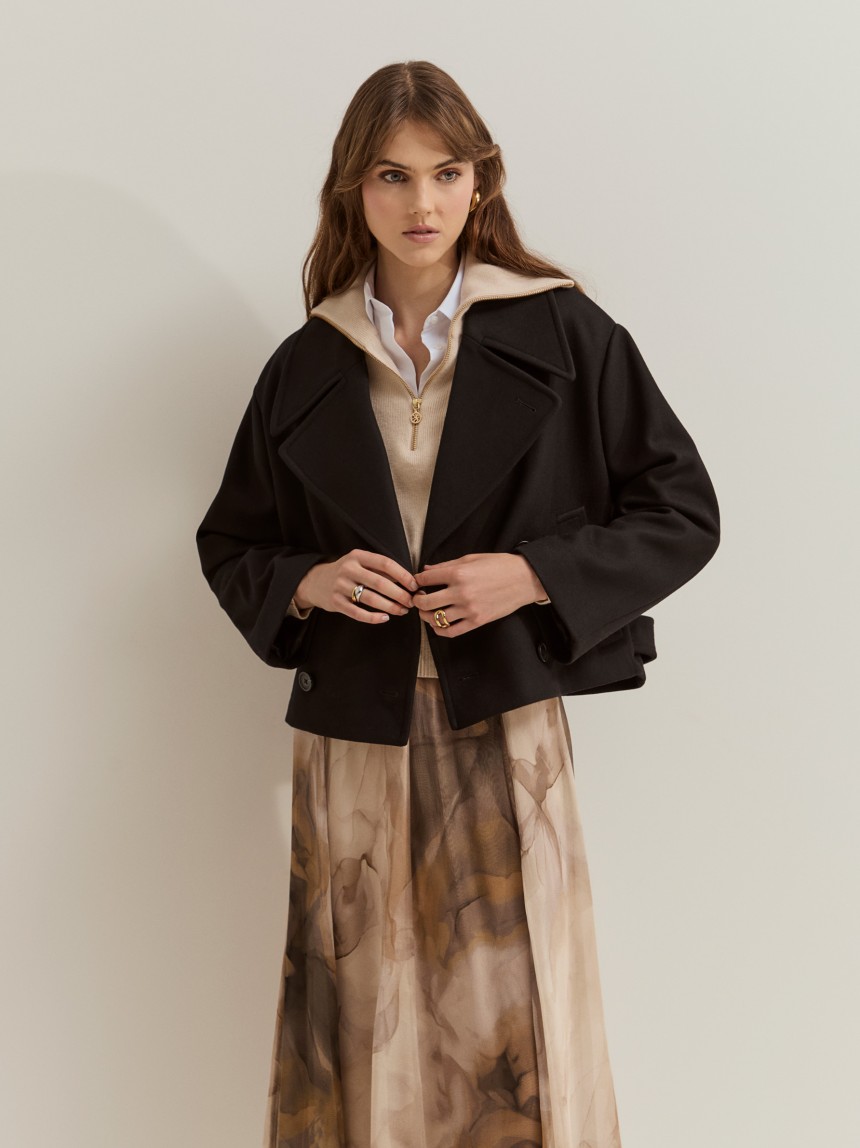 Short peacoat with wool