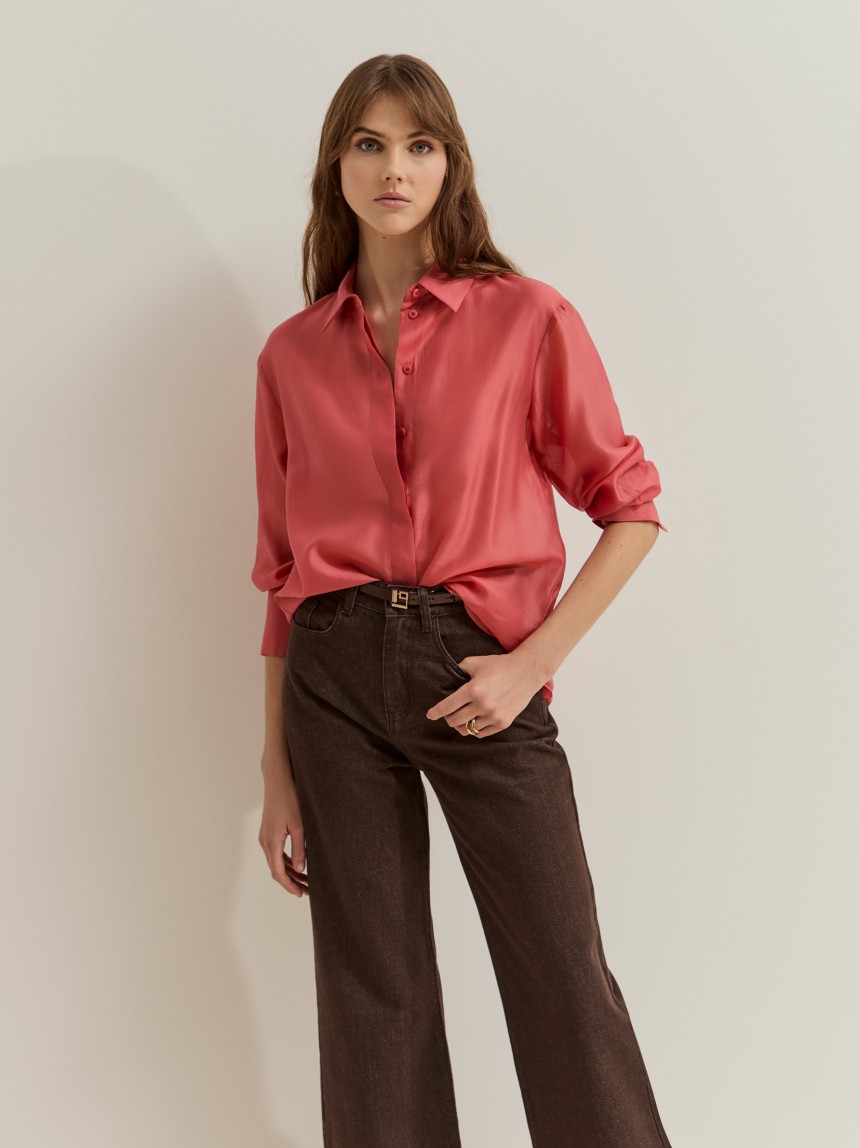 Camisa fluida em liocel