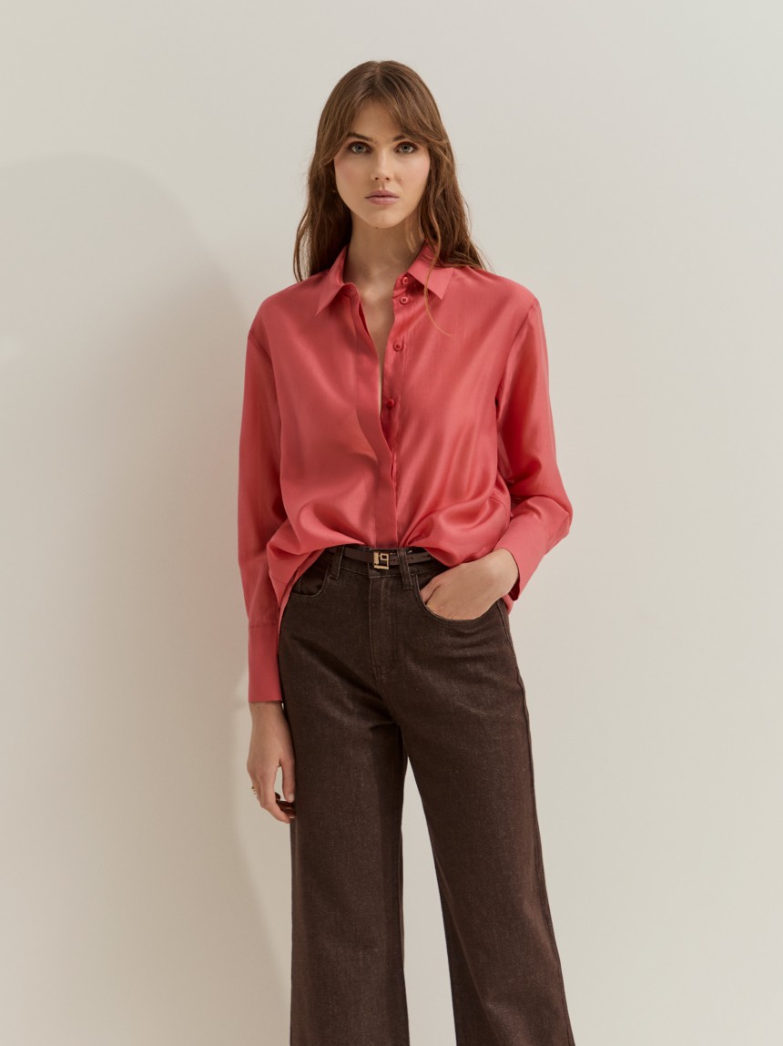Camisa fluida em liocel
