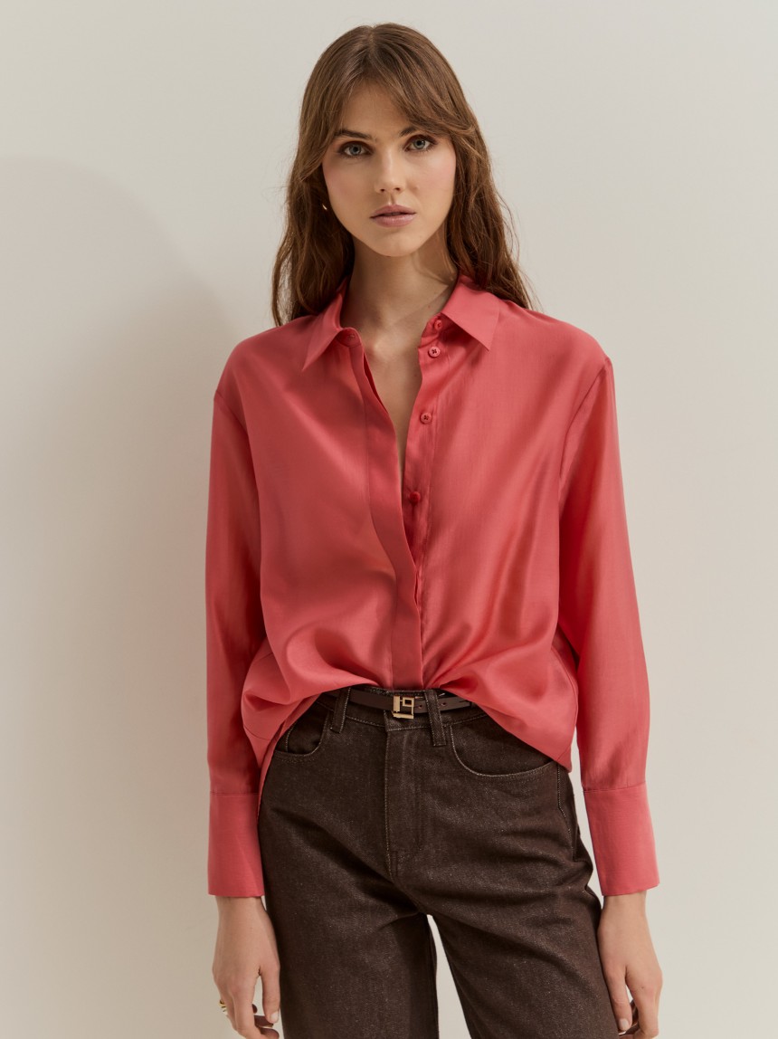 Camisa fluida em liocel