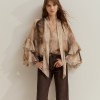 Blusa estampada con lazo