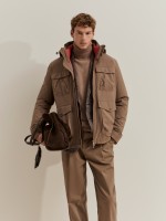 Chaqueta acolchada con capucha