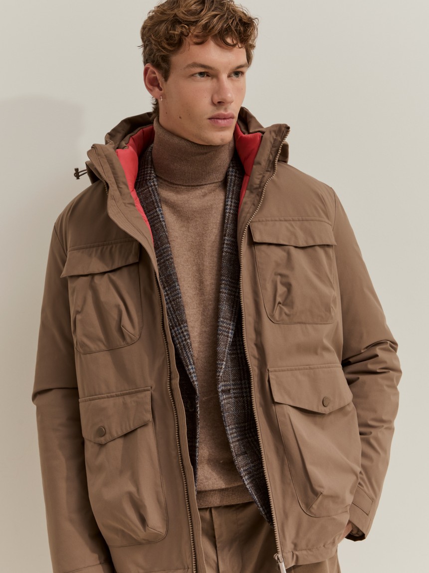 Blus�o acolchoado com capuz