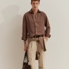 Camisa em liocel �s riscas