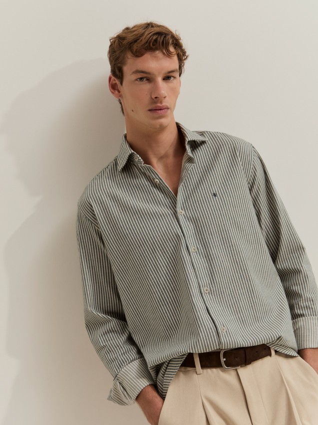 Camisa regular fit às riscas - Image product