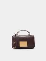 Bolso bandolera con colgante