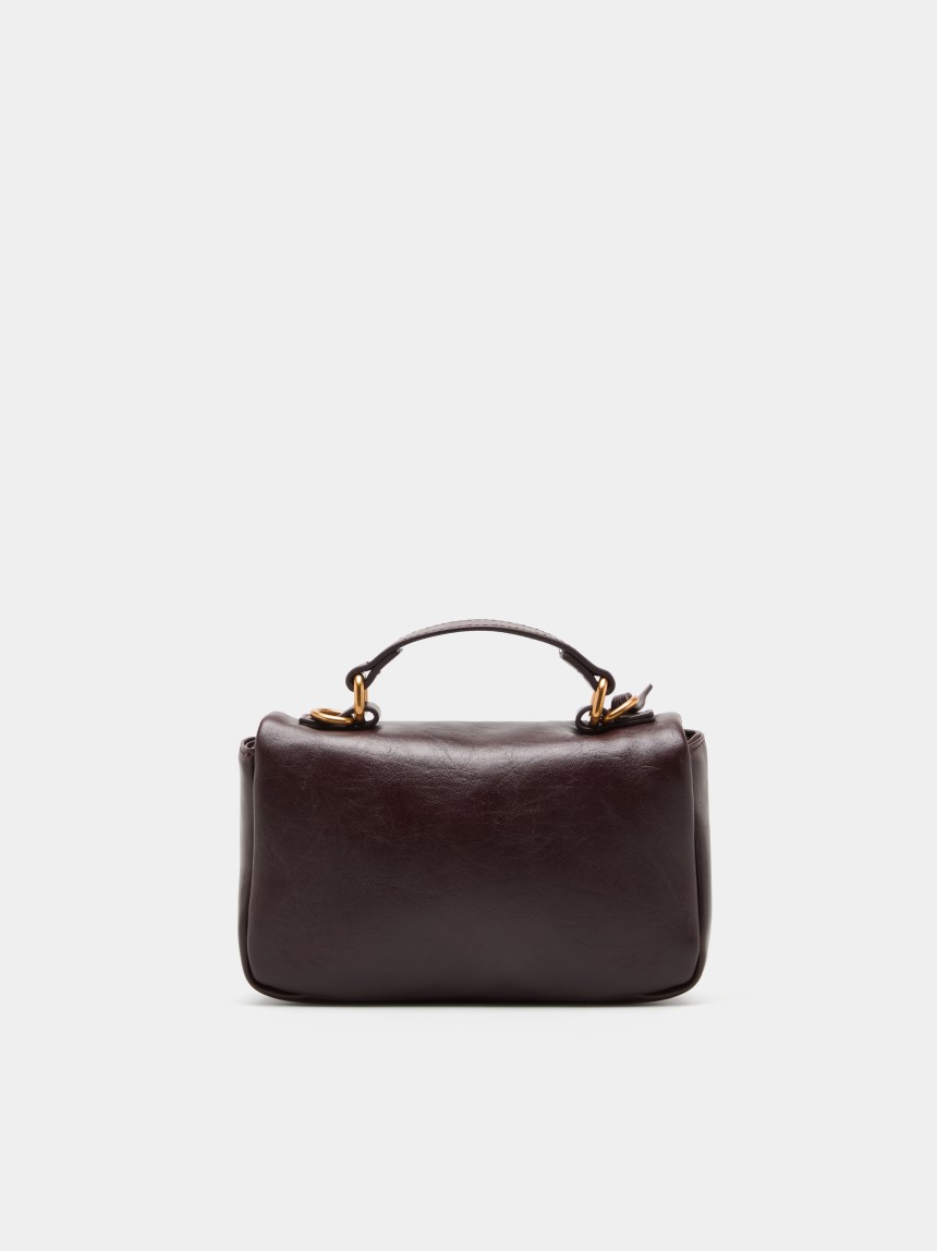 Bolso bandolera con colgante
