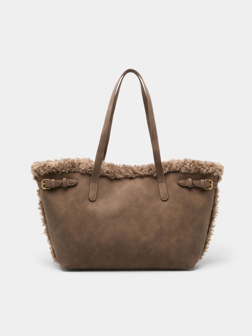 Bolso tote grande con pelo