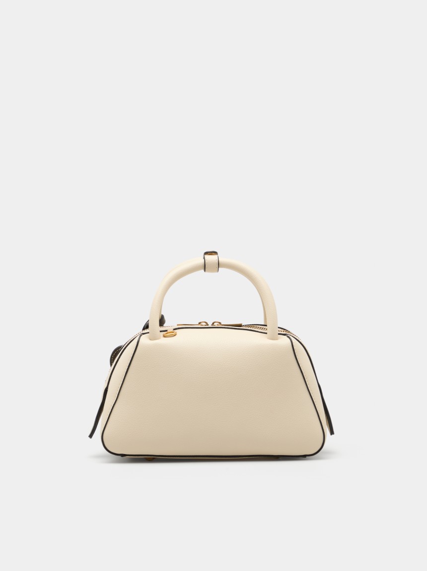 Bolso de mano con colgante