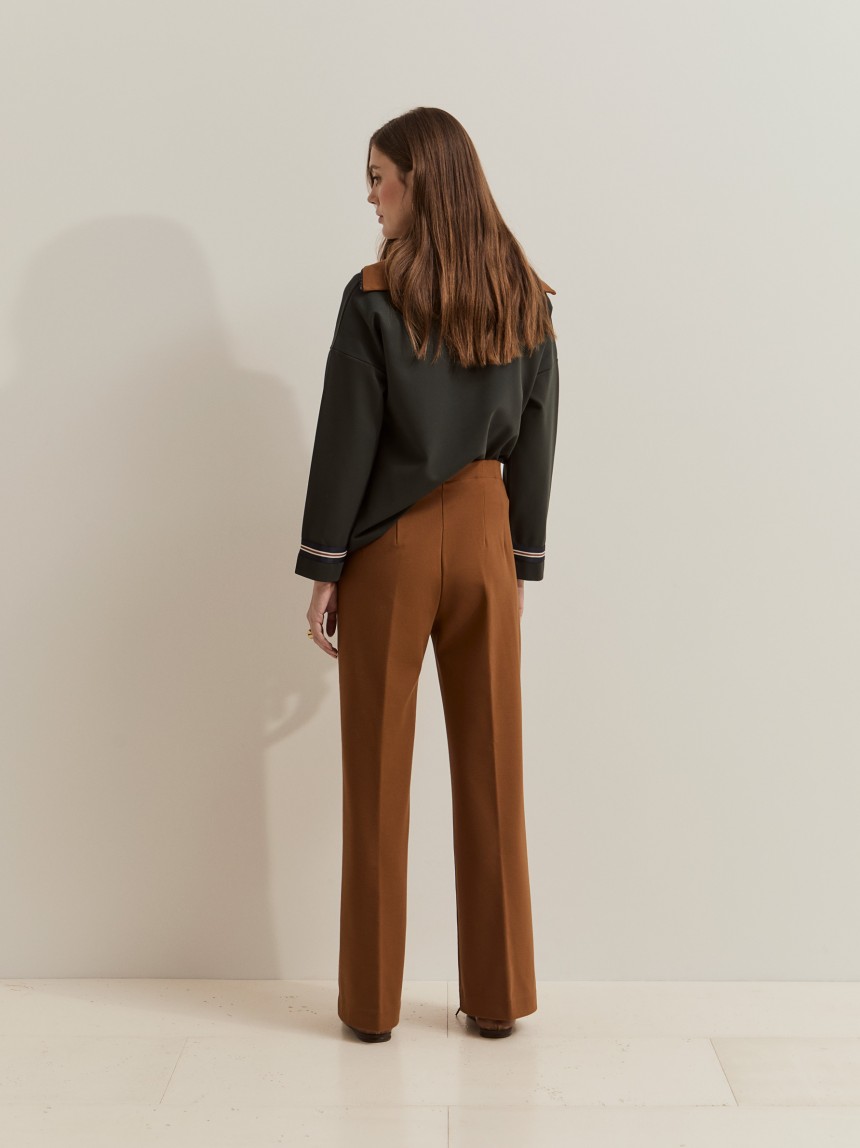 Pantalones de pierna ancha en tejido de punto