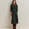 Midi dress with a belt