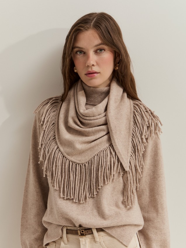 Shimmery fringed scarf - Image product