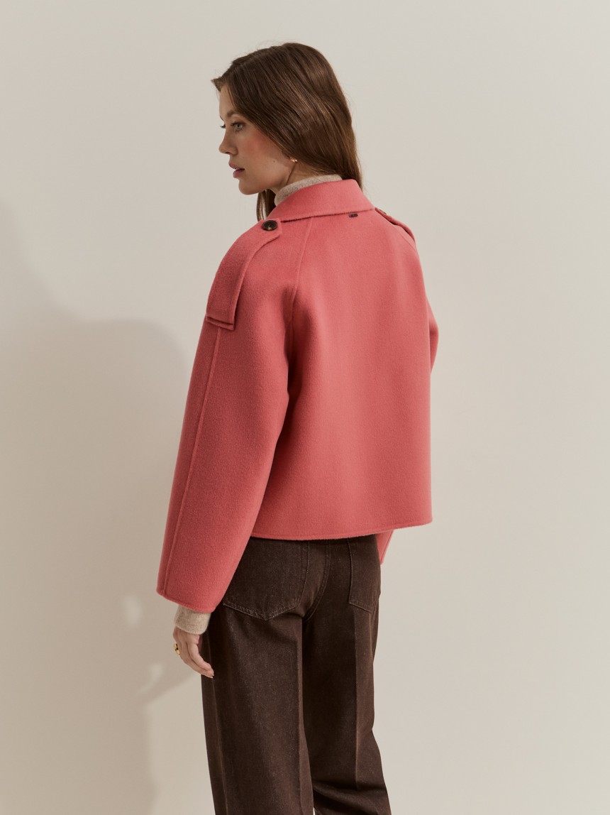 Chaqueta corta de lana