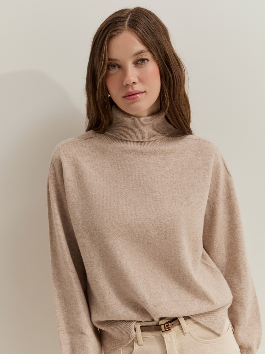 Jersey de cuello alto con brillo