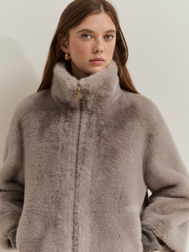 Fur coat - Image product