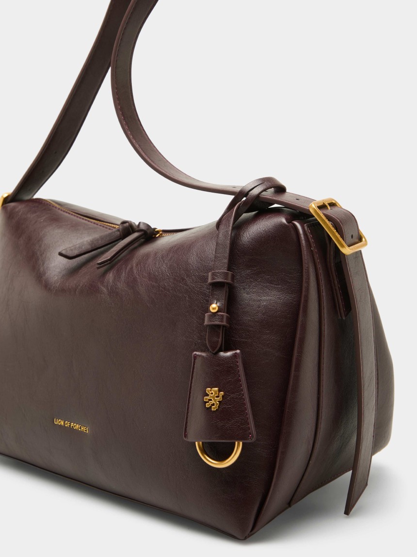Rectangular shoulder bag