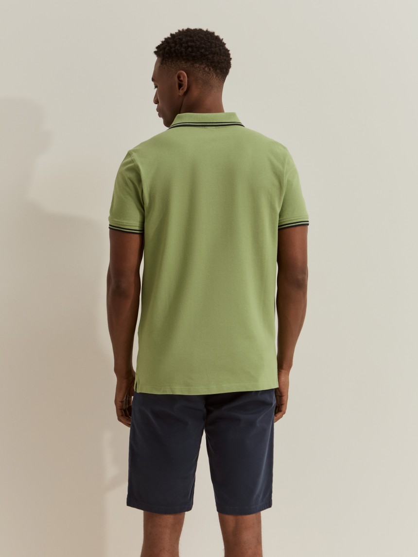 Polo piqu� slim fit com riscas