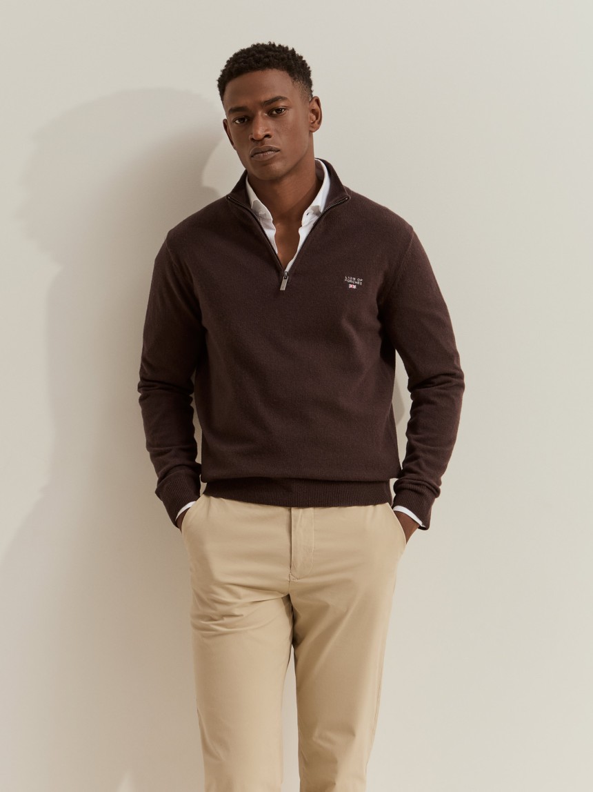 Half-zip jumper made of wool