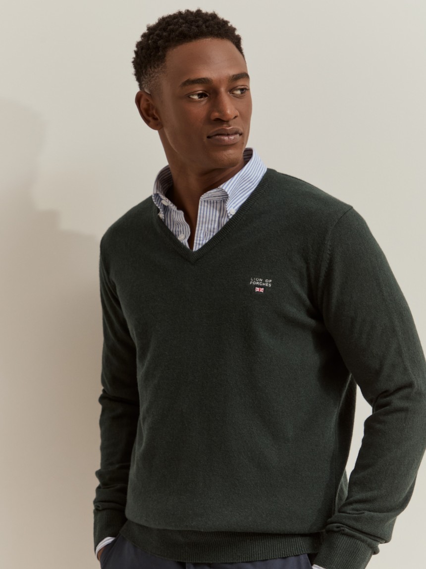 Woolen pullover