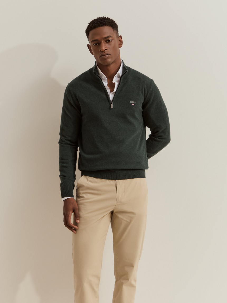 Half-zip jumper made of wool