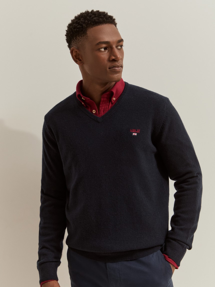 Woolen pullover