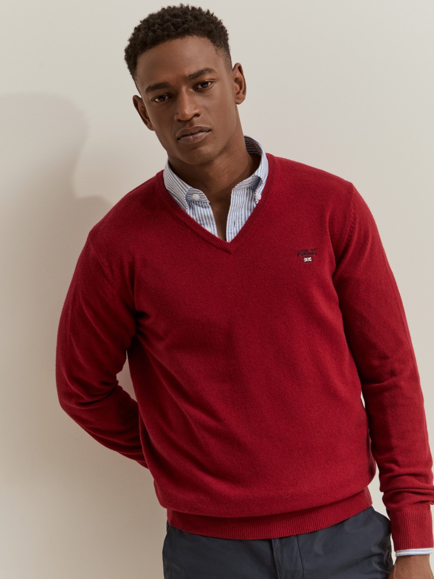 Woolen pullover