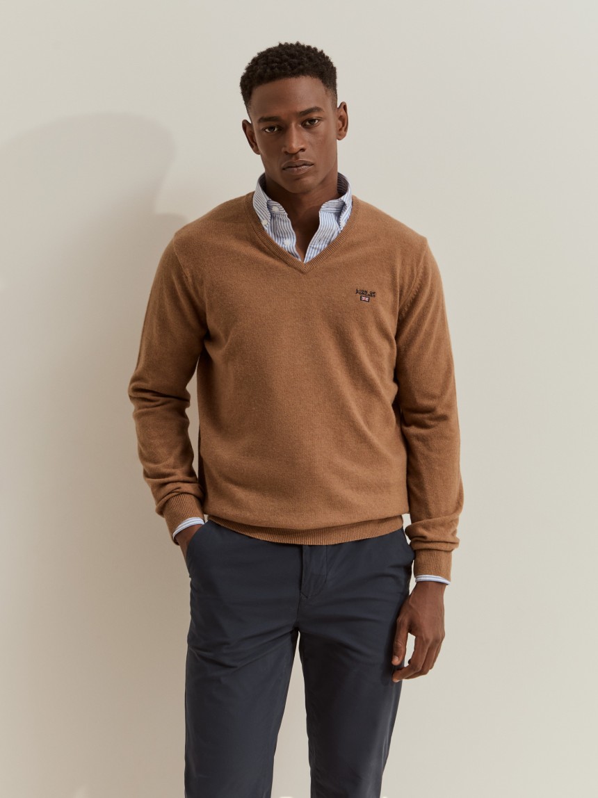 Woolen pullover