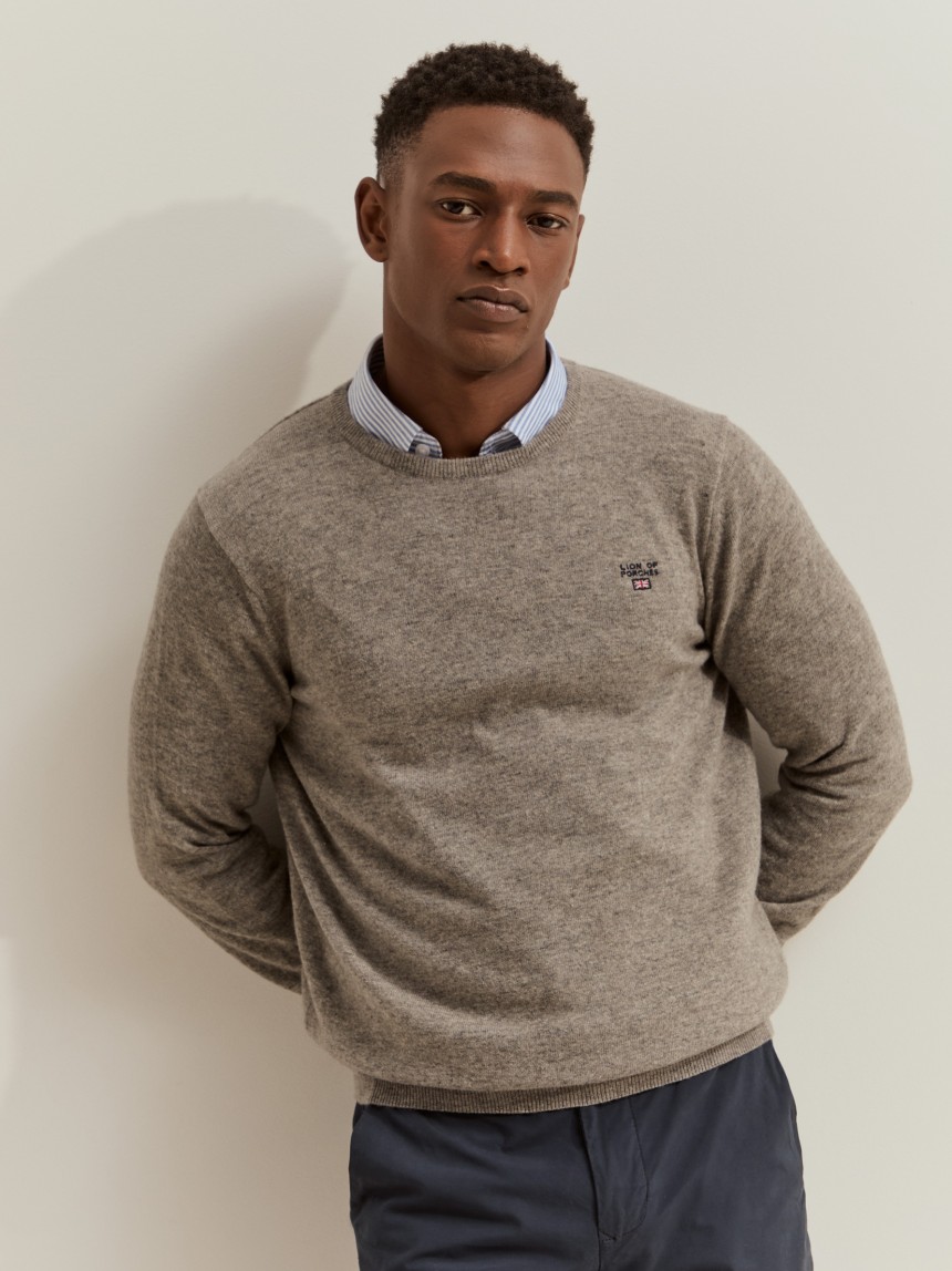 Basic woollen jumper