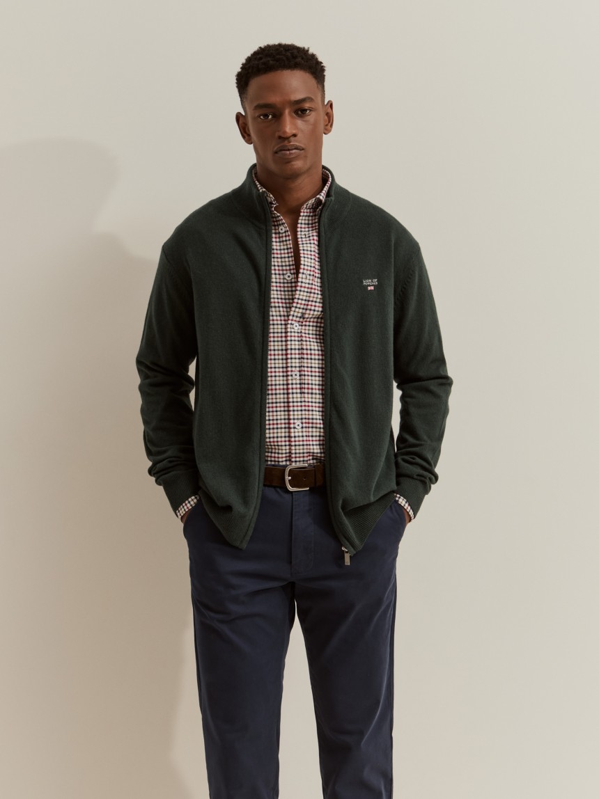 Knitted coat with wool