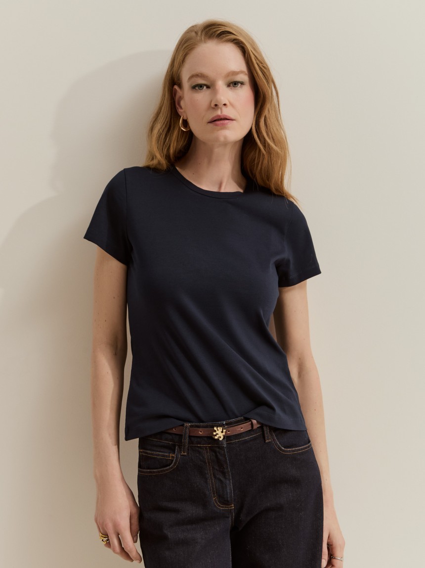 Short-sleeved T-shirt