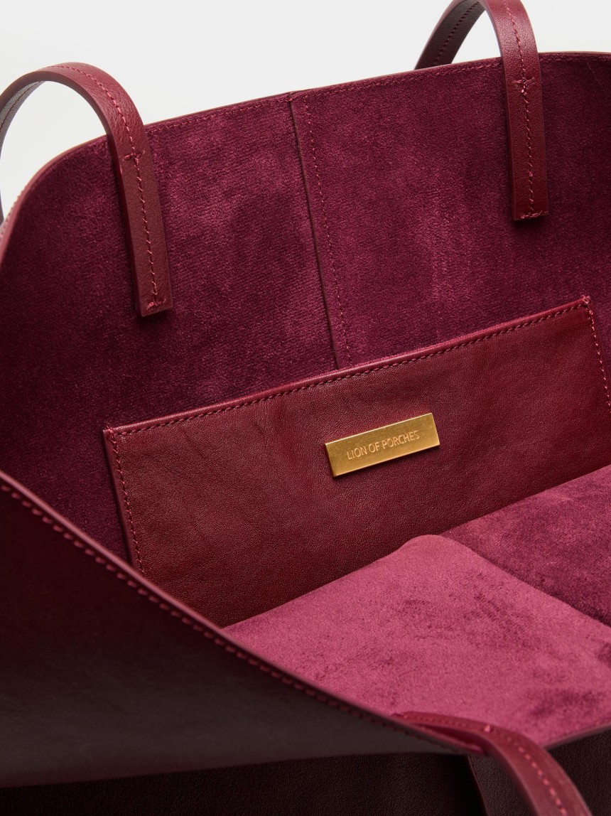 Leather tote bag