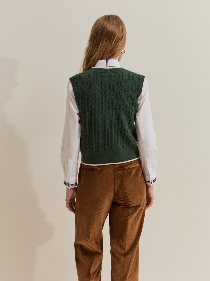 Knitted 100% wool vest