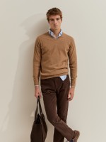 Wool V-neck jumper