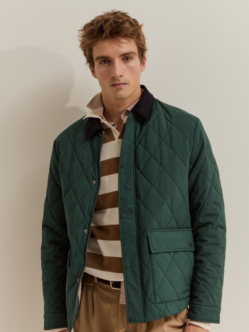 Quilted jacket with a diamond pattern