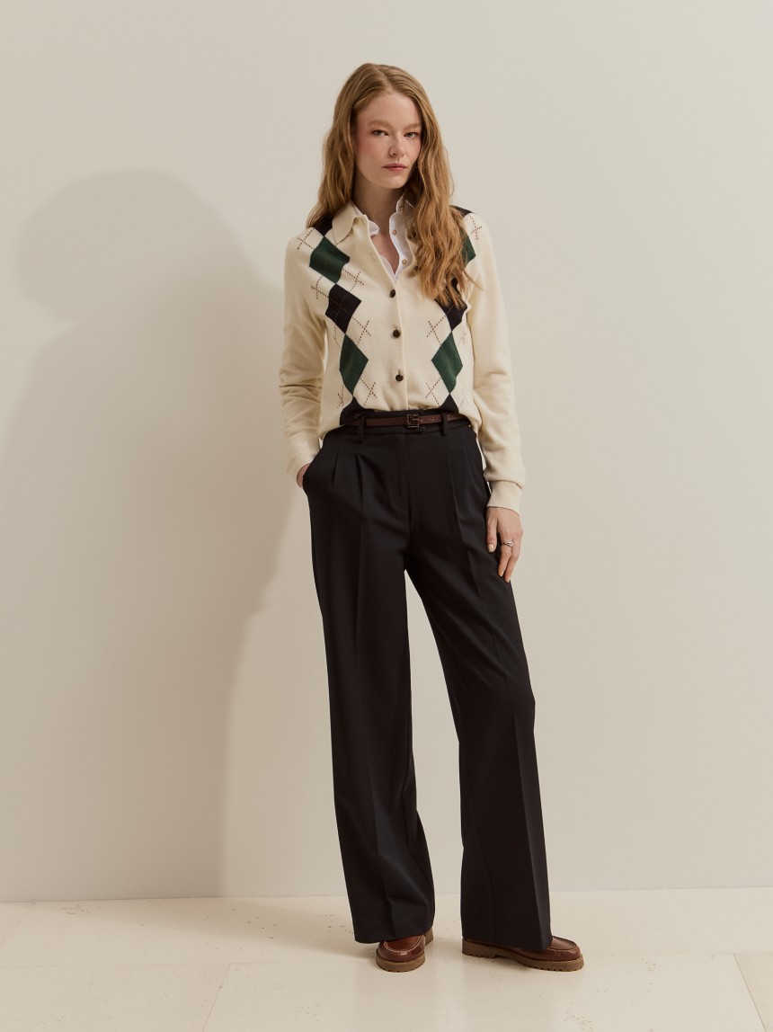 Classic pleated trousers
