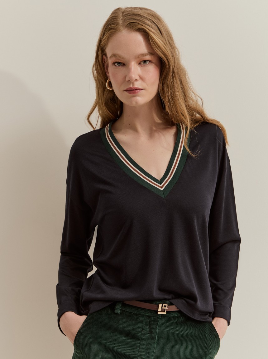T-shirt made of lyocell and cotton