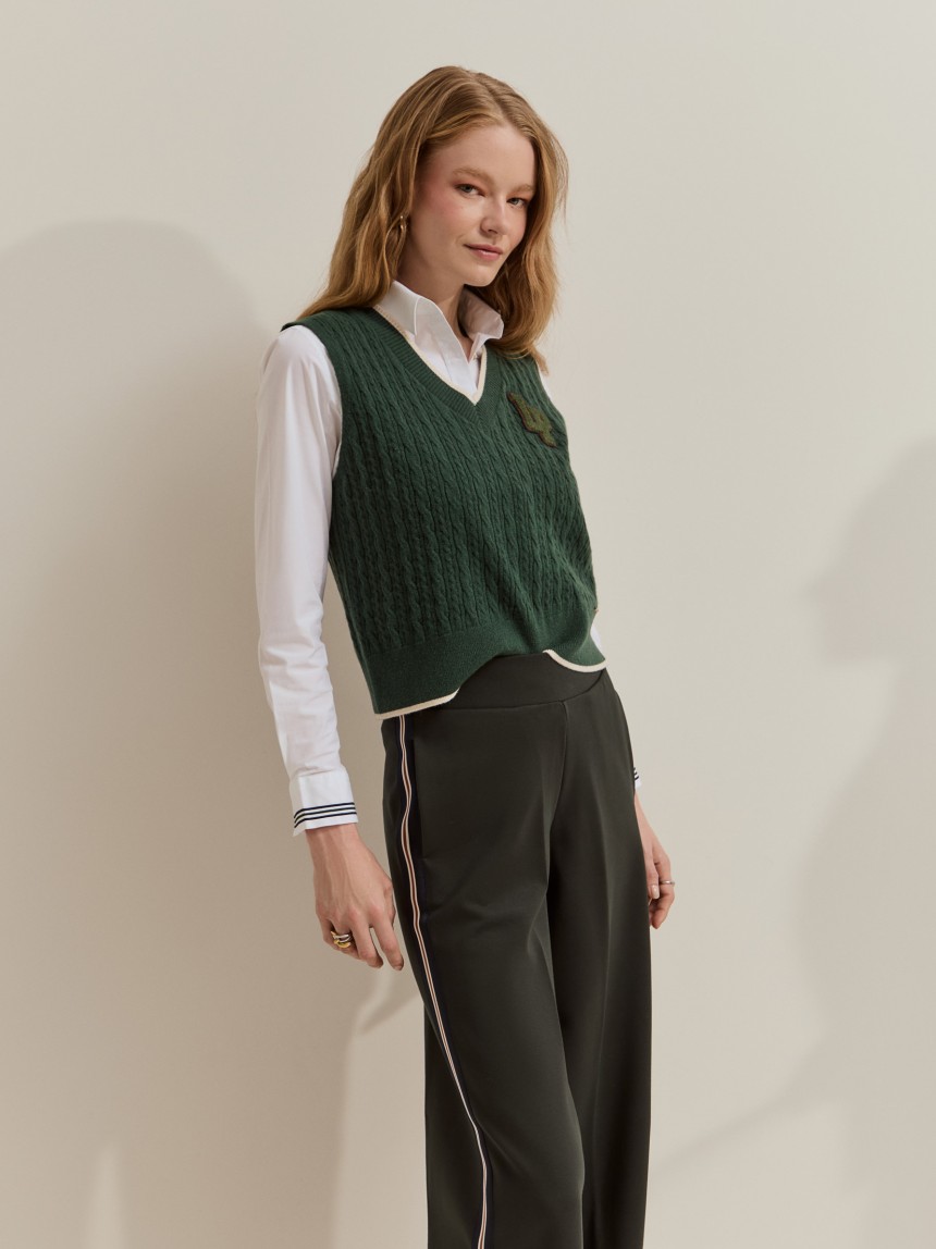 Pantalones de punto con rayas laterales