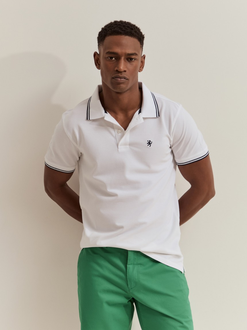 Polo piqu� slim fit com riscas